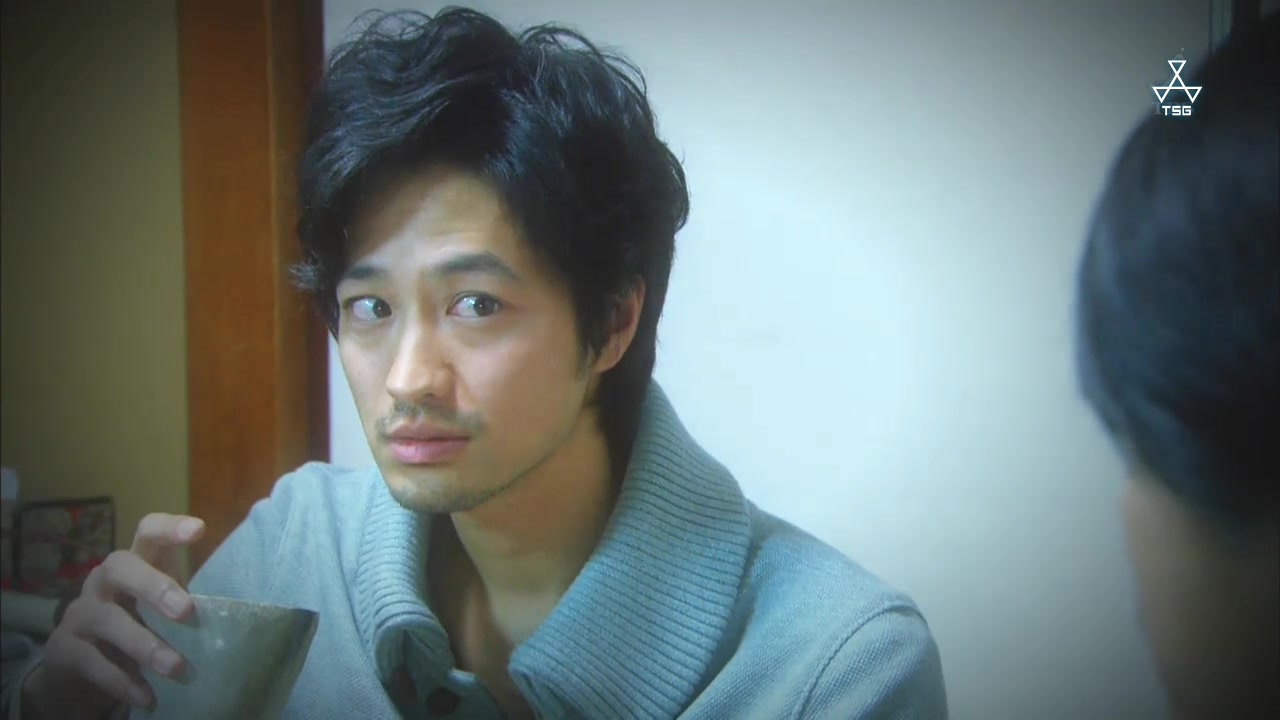 女流推理作家药师寺睿子剧照的剧照