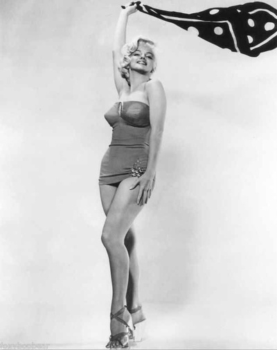 愿嫁金龟婿剧照的剧照