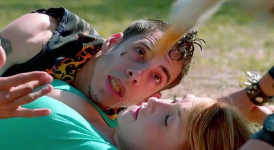 重返流氓高校剧照的剧照