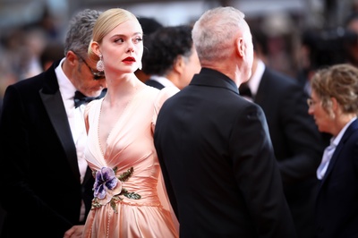 丧尸未逝剧照的剧照