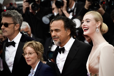 丧尸未逝剧照的剧照