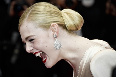 丧尸未逝剧照的剧照