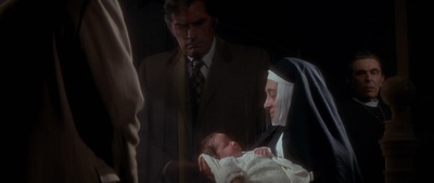 凶兆剧照的剧照