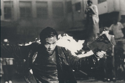 美丽青年全泰壹剧照的剧照