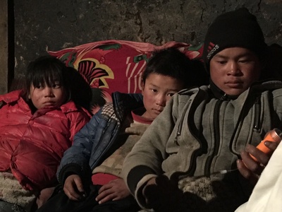 寒冷的高山有犀牛剧照的剧照