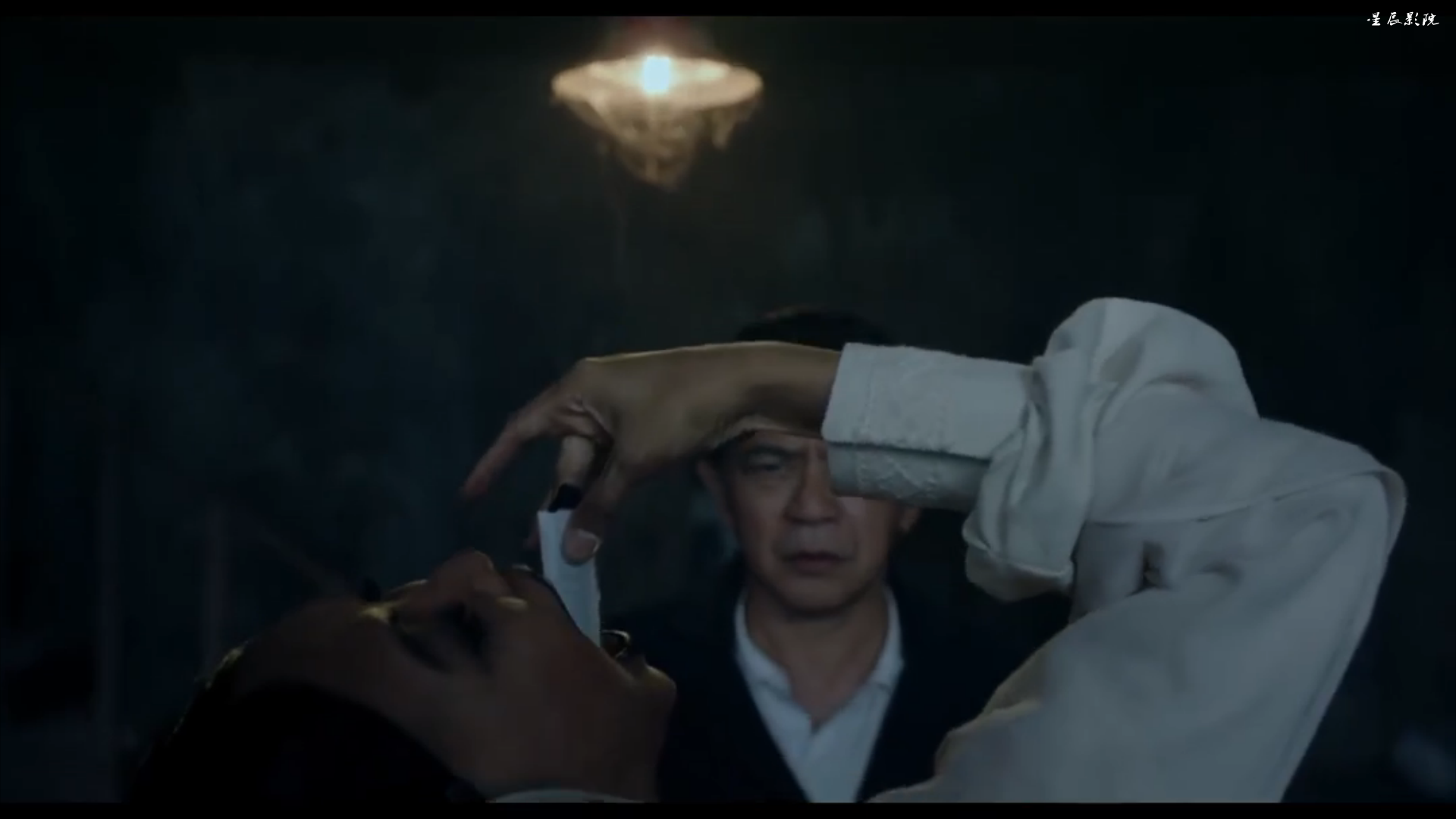 恶魔的请柬剧照的剧照