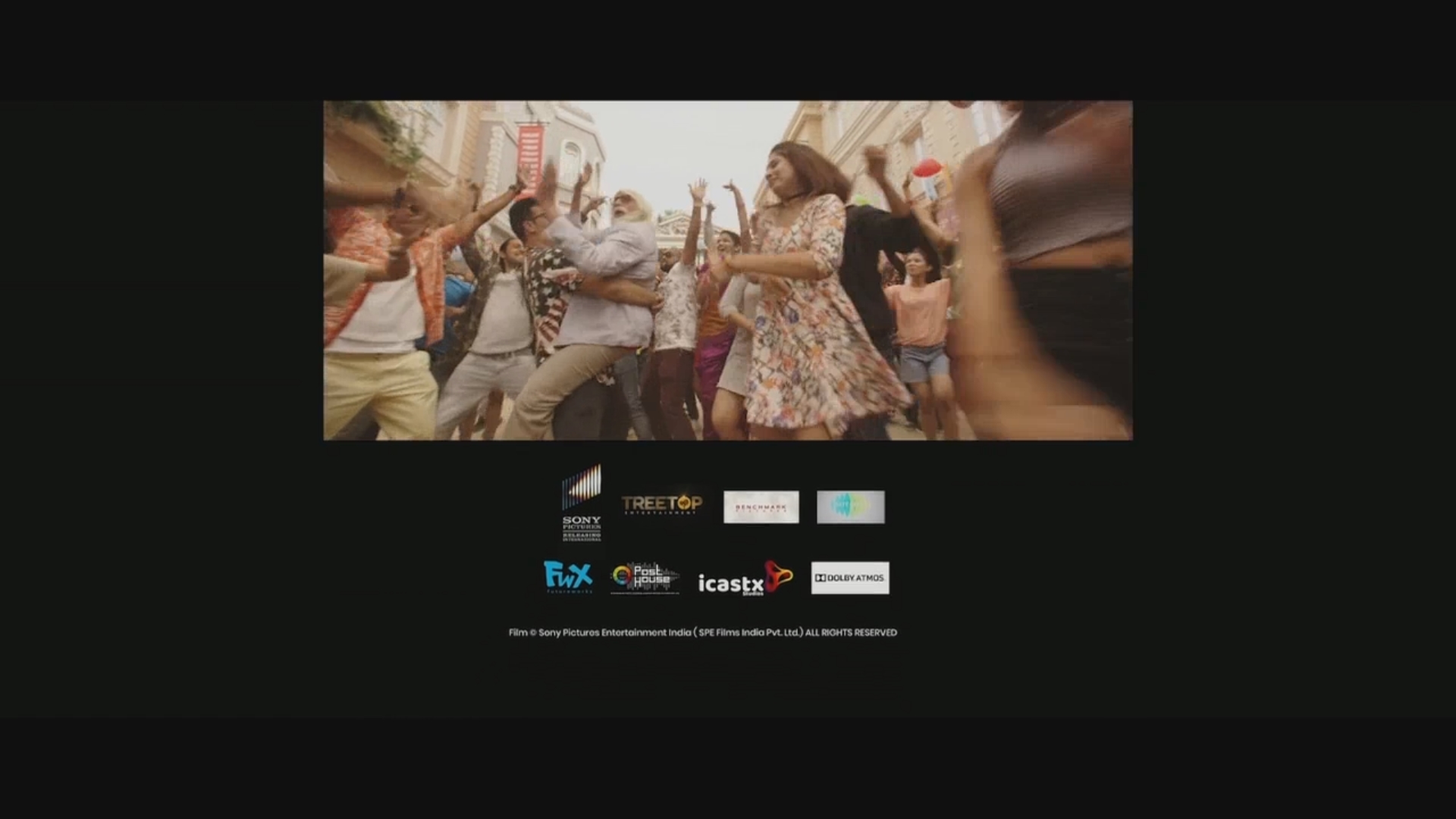 102岁不落伍剧照的剧照