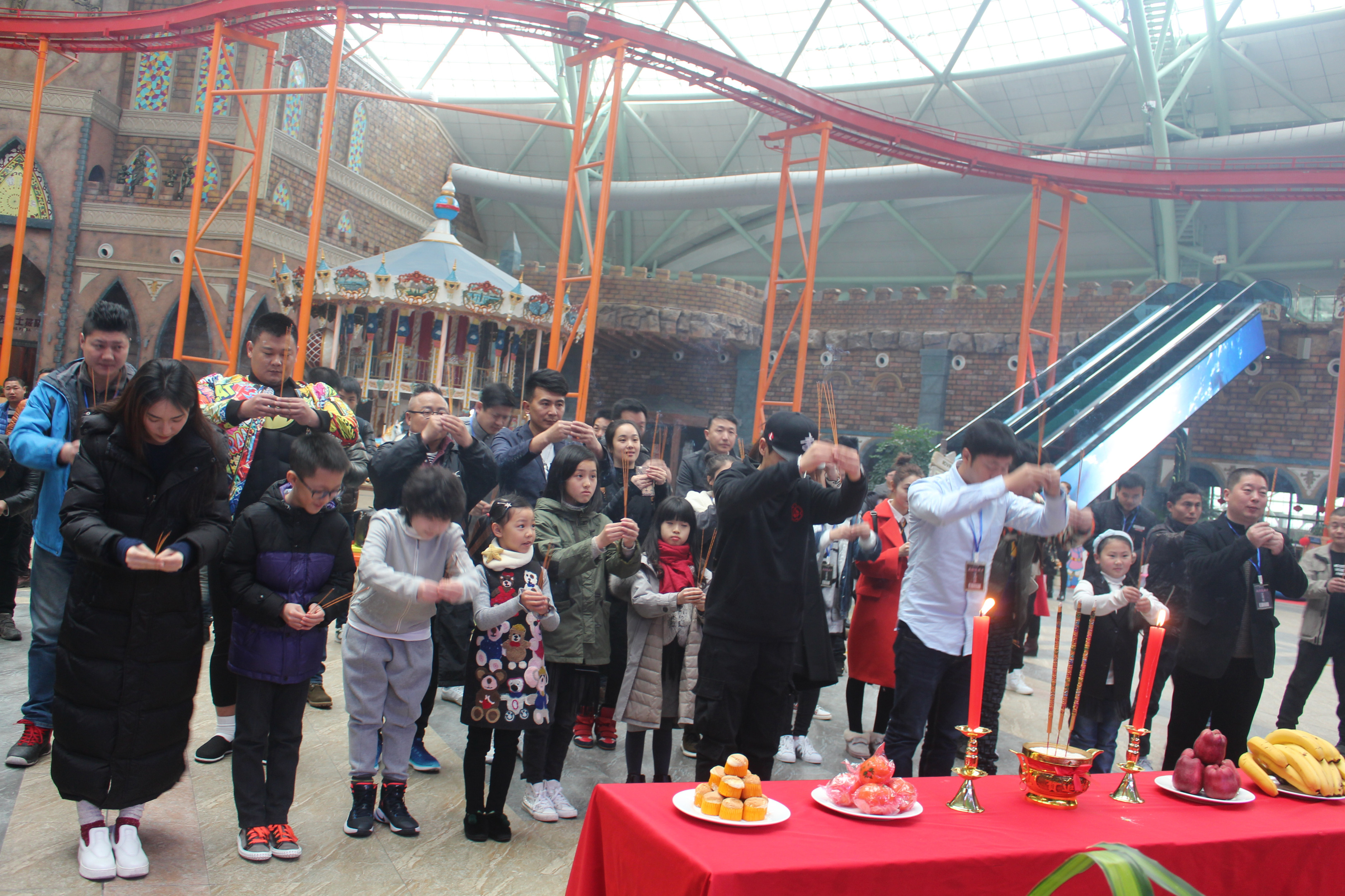 疯狂熊孩子剧照的剧照