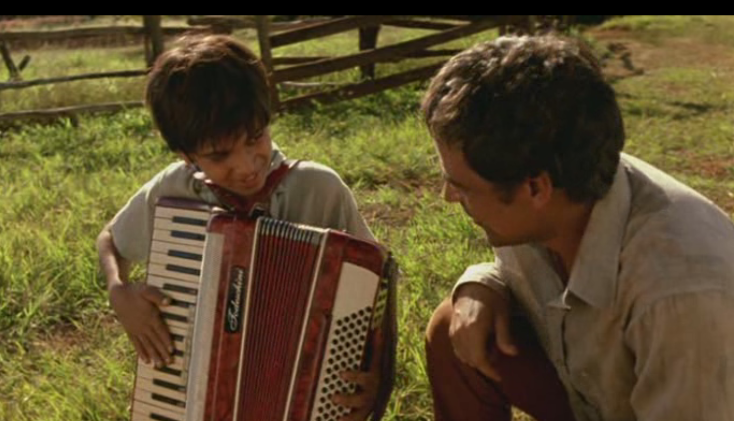 记得童年那首歌剧照的剧照