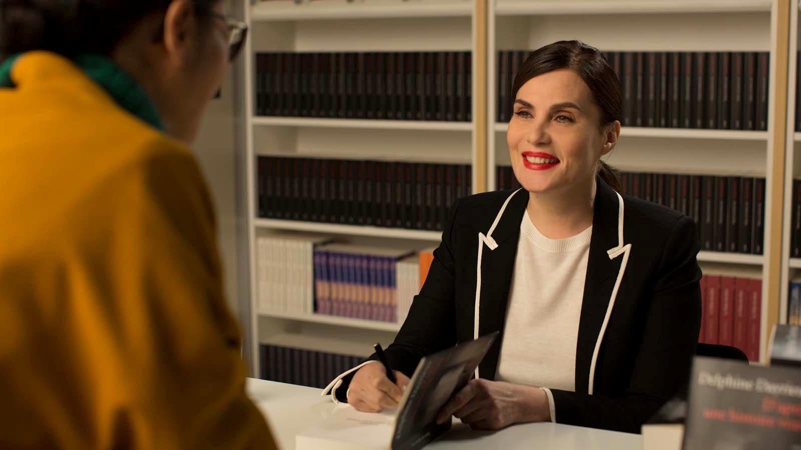 真事改编剧照的剧照