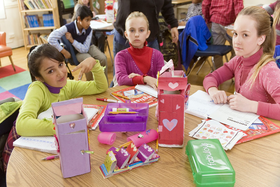 美国女孩：勇敢的克里莎剧照的剧照