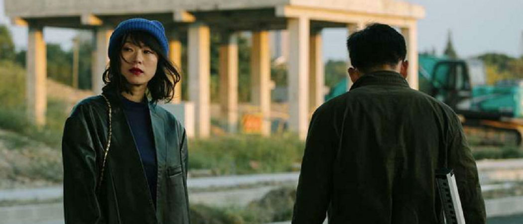 郊区的鸟剧照的剧照