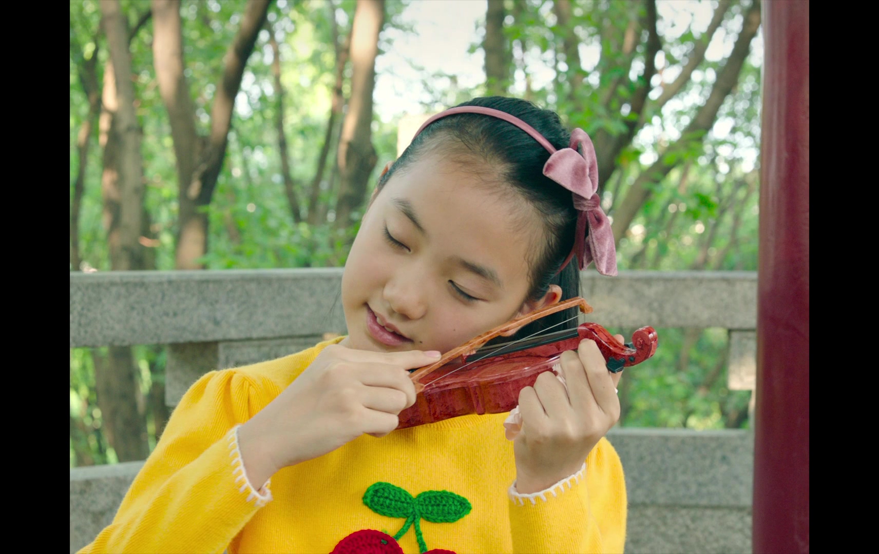 郊区的鸟剧照的剧照