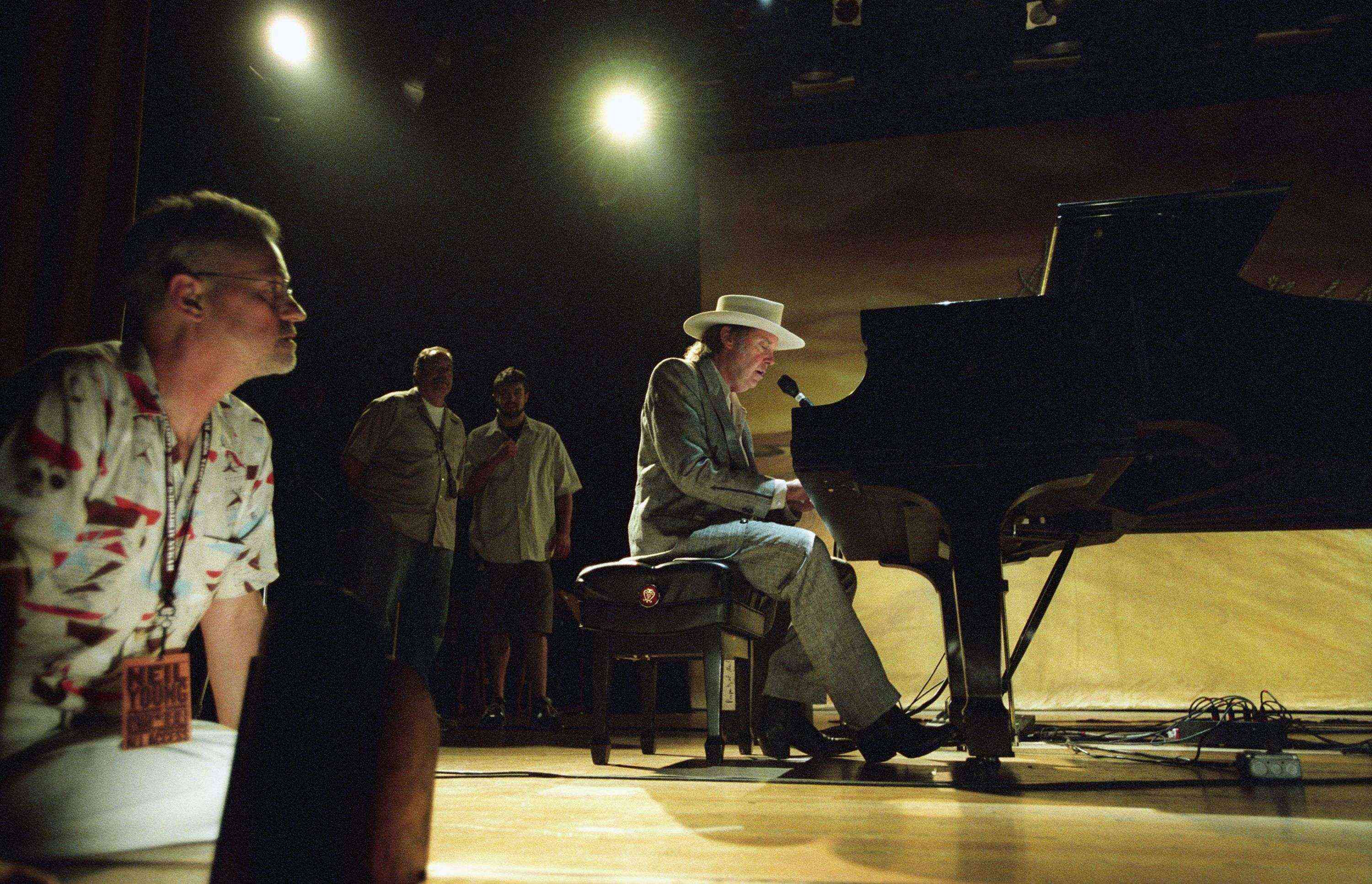 尼尔·杨：金子心剧照的剧照