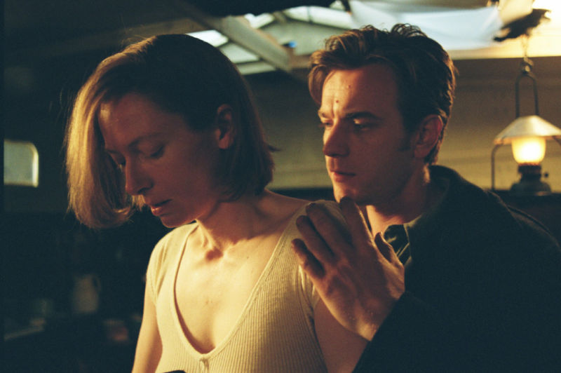 年轻的亚当剧照的剧照