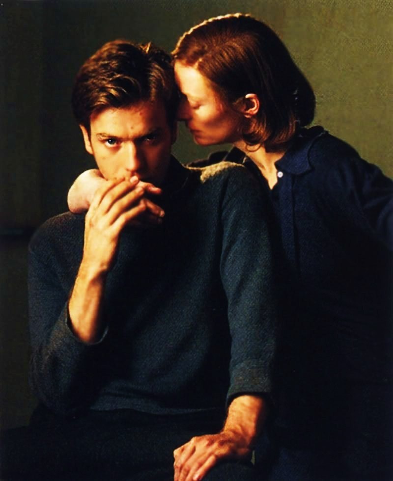 年轻的亚当剧照的剧照