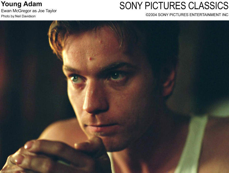 年轻的亚当剧照的剧照