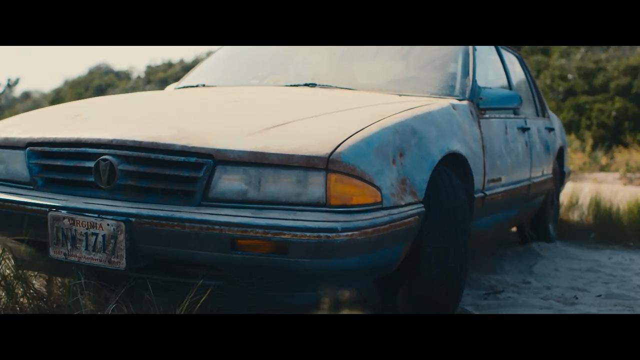 蓝色废墟剧照的剧照