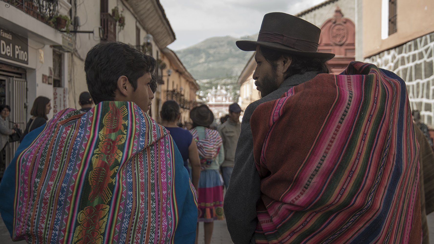 彩塑男孩剧照的剧照