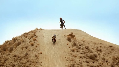 我们为何骑车剧照的剧照