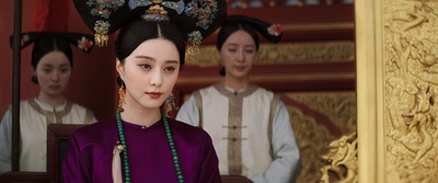 画框里的女人剧照的剧照