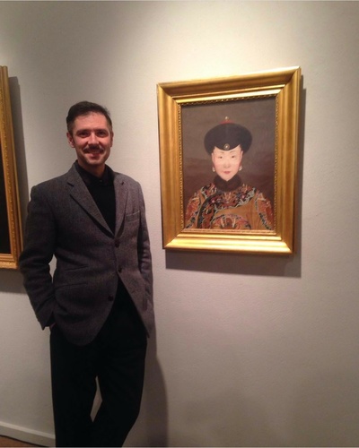 画框里的女人剧照的剧照