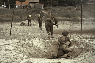 登陆朱诺滩剧照的剧照