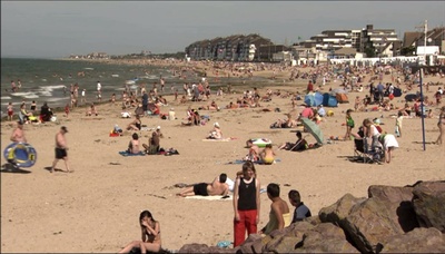 登陆朱诺滩剧照的剧照