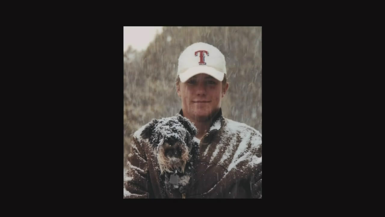 护送钱斯剧照的剧照