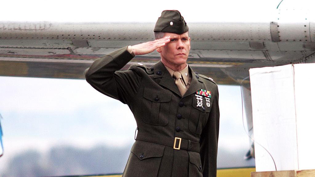 护送钱斯剧照的剧照