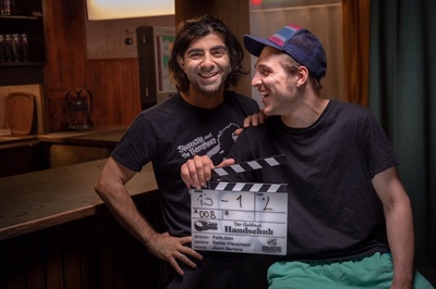 金手套剧照的剧照