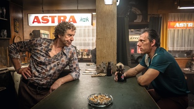 金手套剧照的剧照