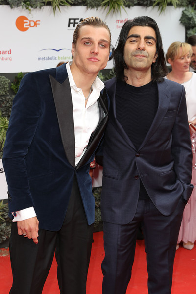 金手套剧照的剧照