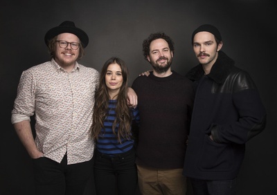 新奇剧照的剧照