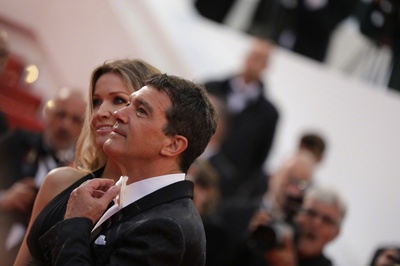 痛苦与荣耀剧照的剧照