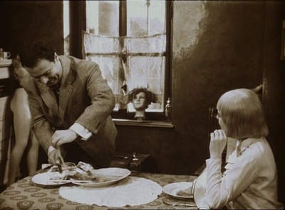 快乐的结局剧照的剧照