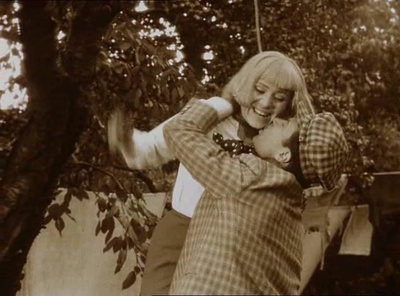 快乐的结局剧照的剧照