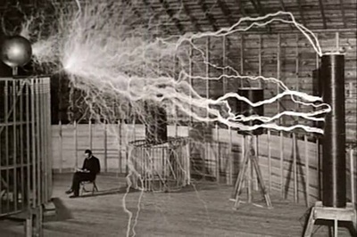 特斯拉：闪电的主人剧照的剧照