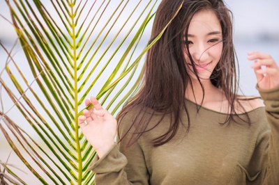 只能活一个剧照的剧照