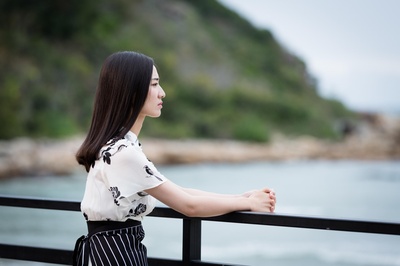 只能活一个剧照的剧照