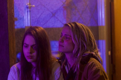 陆地空谷剧照的剧照