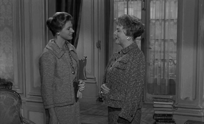 何日君再来剧照的剧照