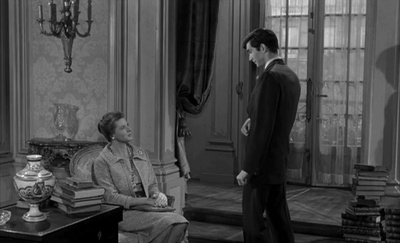 何日君再来剧照的剧照