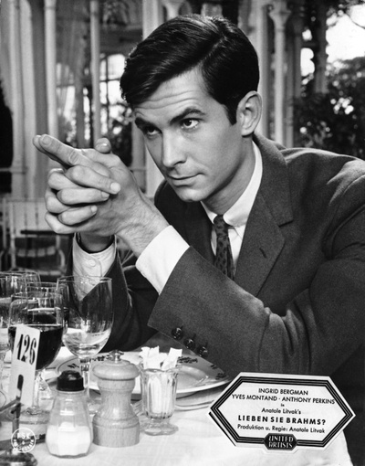 何日君再来剧照的剧照