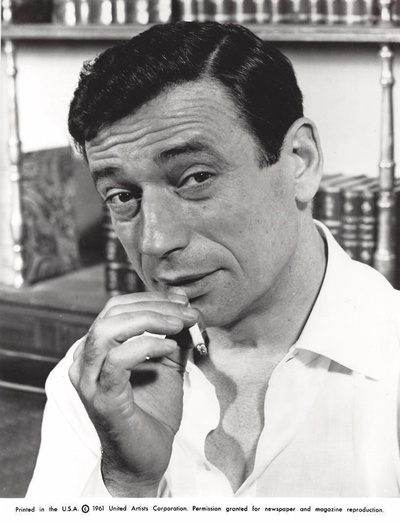 何日君再来剧照的剧照