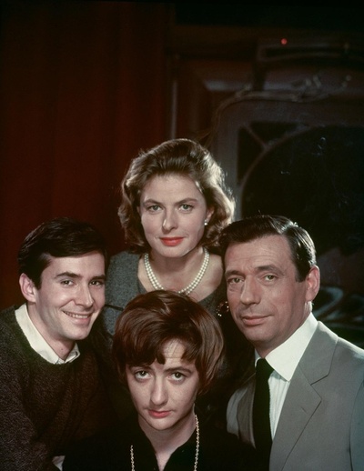 何日君再来剧照的剧照