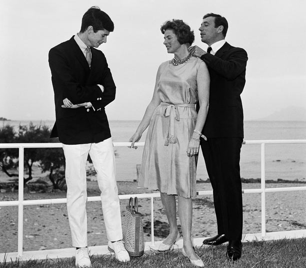 何日君再来剧照的剧照