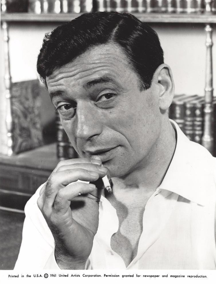 何日君再来剧照的剧照