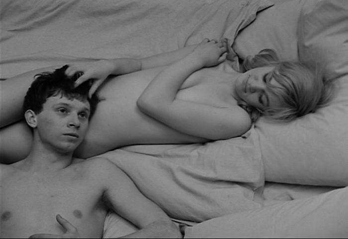 金发女郎的爱情剧照的剧照