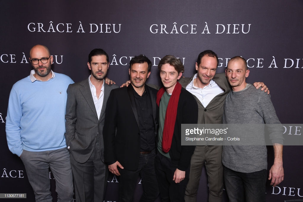 感谢上帝剧照的剧照